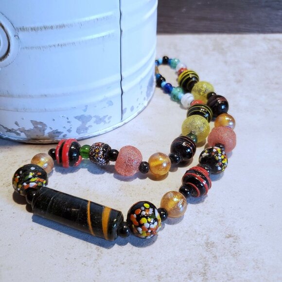 India Artisan Vintage 90s Glass Beads Black Multi Necklace OOAK Style F - Picture 8 of 14